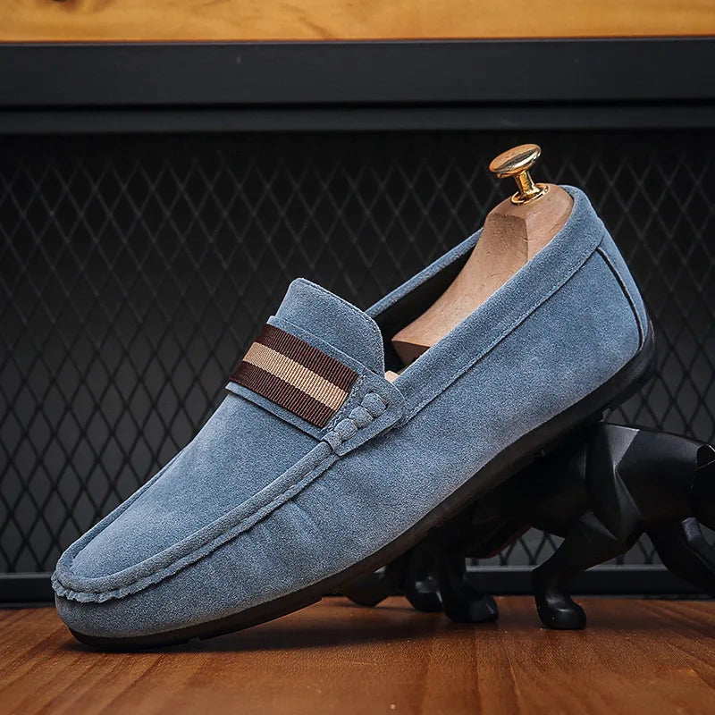 Mokassins Frühling Herren Freizeitschuhe Wildleder für Männer Hochwertige Wohnungen Herren Wanderschuhe bequeme Herren Fahrschuhe