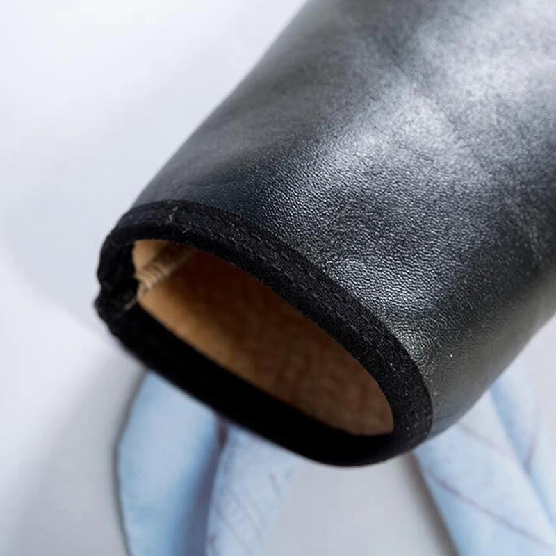 Gebetssocken Hochwertige warme PU-Plüschsocken Ledersocken Kinder Unisex Allgemeine Bodensocken Teppichsocken